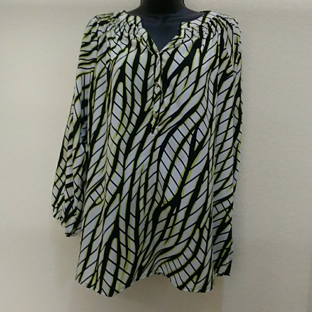 Dana Buchman Printed High Low Blouse - Picture 4 of 8